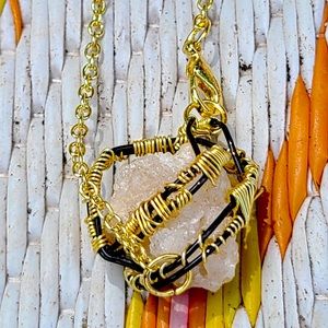 Good wire wrapped necklace